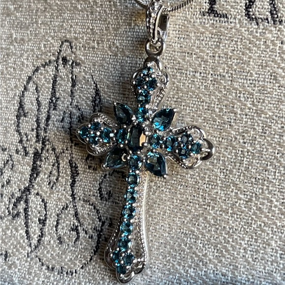 London Blue Topaz 925 Silver 2” Cross Necklace with Adjustable Chain EUC - Picture 7 of 11